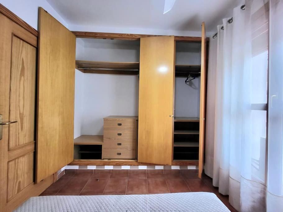Flamenco, Apartamento Exclusivo De Dos Habitaciones En El Pleno Del Casco Antiguo, Alicante, Playa, Centro Historico, Rambla Eksteriør billede