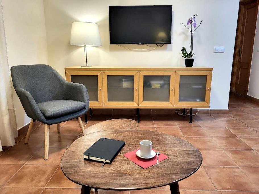 Flamenco, Apartamento Exclusivo De Dos Habitaciones En El Pleno Del Casco Antiguo, Alicante, Playa, Centro Historico, Rambla Eksteriør billede
