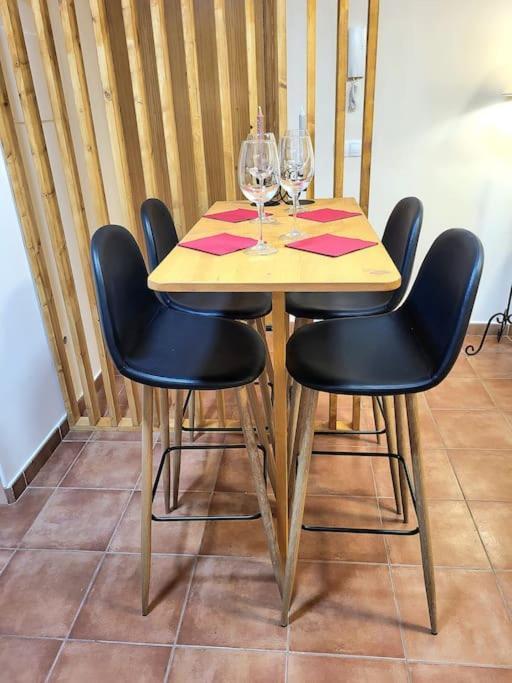 Flamenco, Apartamento Exclusivo De Dos Habitaciones En El Pleno Del Casco Antiguo, Alicante, Playa, Centro Historico, Rambla Eksteriør billede