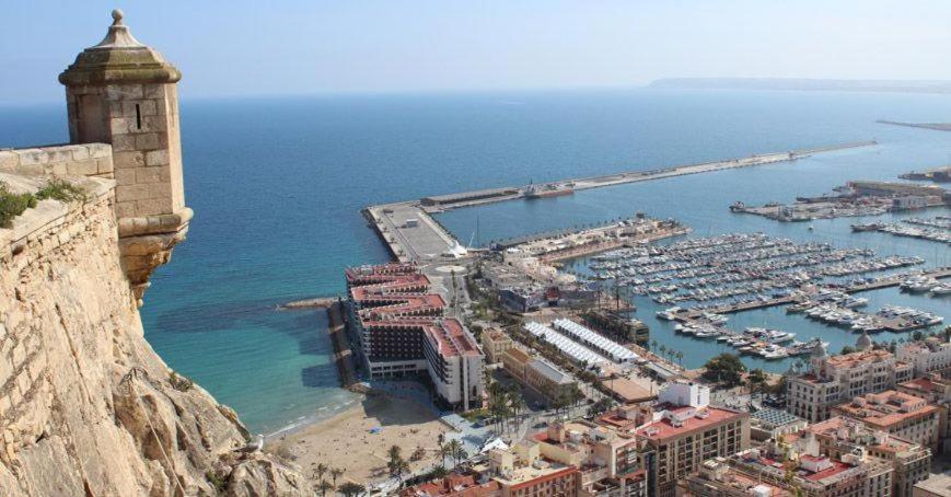 Flamenco, Apartamento Exclusivo De Dos Habitaciones En El Pleno Del Casco Antiguo, Alicante, Playa, Centro Historico, Rambla Eksteriør billede